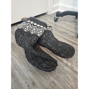 Mud Luks Boot Slippers - woman's size 8